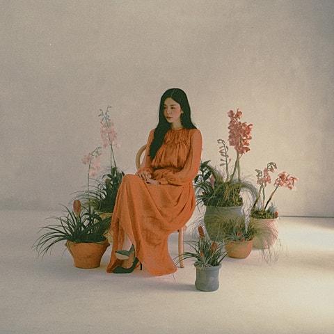 장재인 BUTTON 자켓