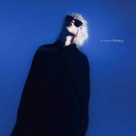 ASH ISLAND Everything 자켓