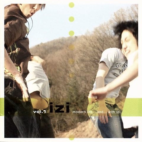 izi There She Goes 자켓