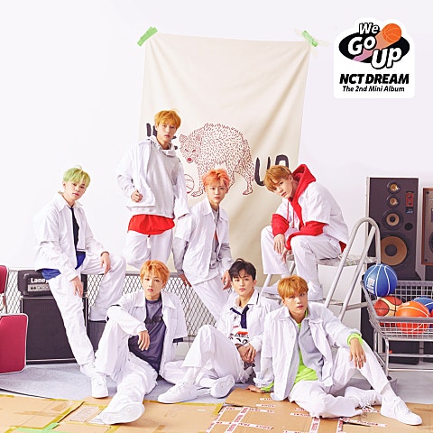 NCT Dream We Go Up 자켓