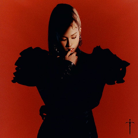 전소미 What You Waiting For 자켓