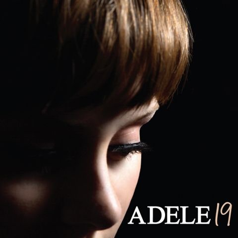 Adele Chasing Pavements 앨범 자켓