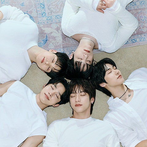 엔플라잉 환절기 자켓
