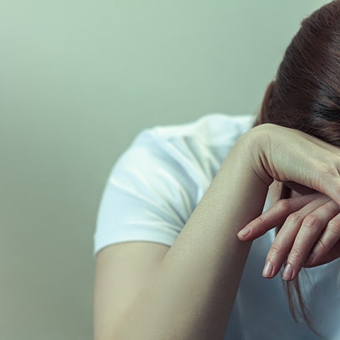 우이경 잠이 안 오는 밤 자켓