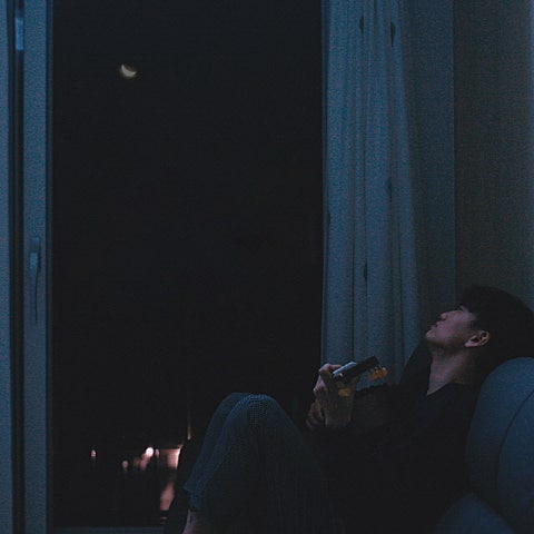 윤딴딴 밤에 잠이 안 올 때 자켓